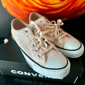 ✨🍾 SPARKLING low top converse ✨🍾